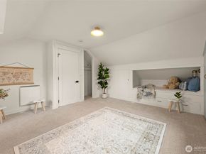 7727 19th Avenue NW, Seattle WA 98117