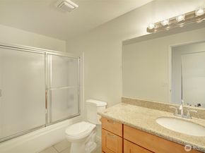 13536 28th Avenue NE, Seattle WA 98125