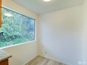 13536 28th Avenue NE, Seattle WA 98125