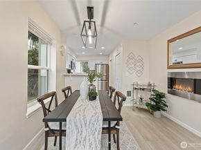 2957 142nd Place SE F9, Bellevue WA 98007