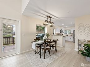 2957 142nd Place SE F9, Bellevue WA 98007