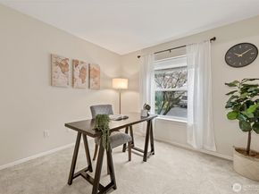 2957 142nd Place SE F9, Bellevue WA 98007