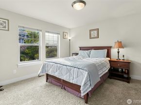 2744 NW Pine Cone Place, Issaquah WA 98027