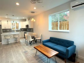 648 B SW 139th Street, Burien WA 98166