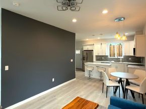 648 B SW 139th Street, Burien WA 98166
