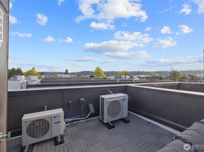 6604 Carleton Avenue S C, Seattle WA 98108