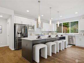 8328 138th Lane SE, Newcastle WA 98059