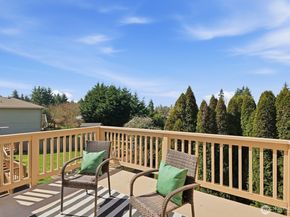 7247 NE 150th Street, Kenmore WA 98028