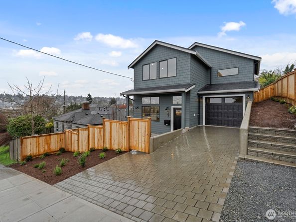 2213 W Bertona Street, Seattle WA 98199