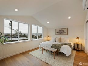 2213 W Bertona Street, Seattle WA 98199