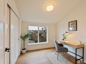 2213 W Bertona Street, Seattle WA 98199