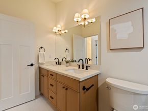 2213 W Bertona Street, Seattle WA 98199