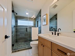 2213 W Bertona Street, Seattle WA 98199