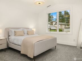 9812 NE 31st Street, Bellevue WA 98004