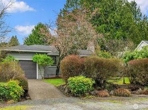 11340 Alton Avenue NE, Seattle WA 98125