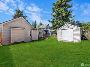 1110 S Bennett Street, Seattle WA 98108