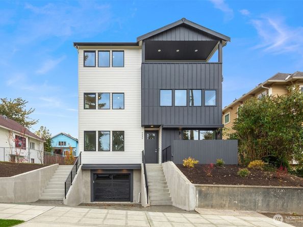 7040 25th Avenue NW, Seattle WA 98117