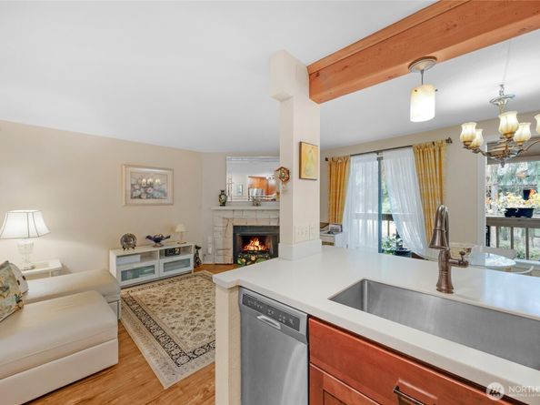 17425 119th Lane SE D22, Renton WA 98058