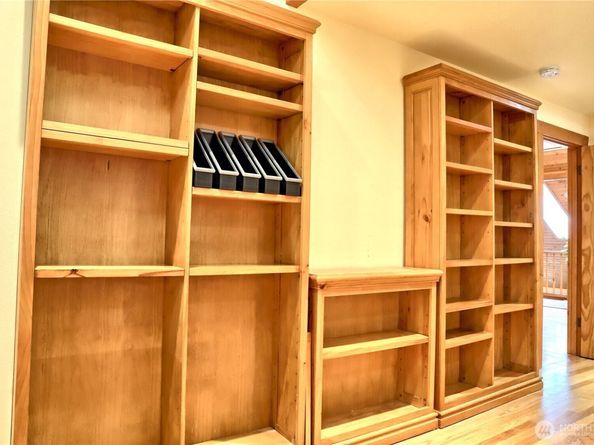 22307 E Lost Lake Road 29, Snohomish WA 98296