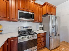 922 SW 160th Street, Burien WA 98166