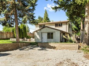 922 SW 160th Street, Burien WA 98166