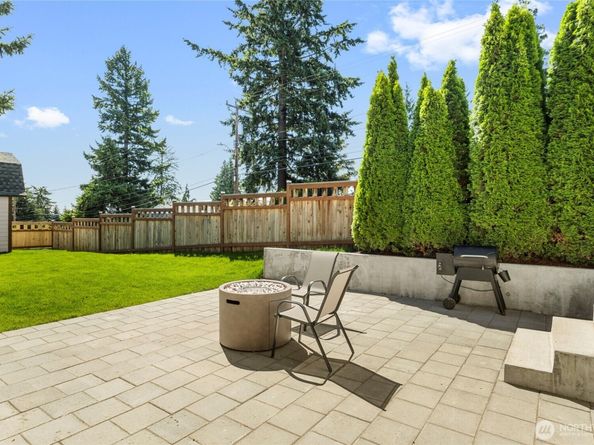 922 SW 160th Street, Burien WA 98166