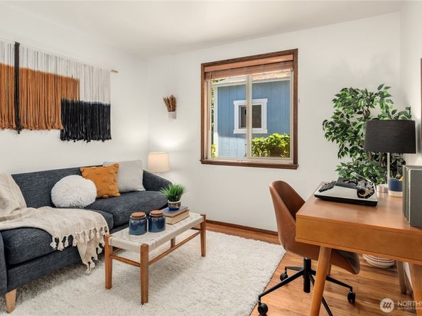 109 NW 156th Street, Shoreline WA 98177