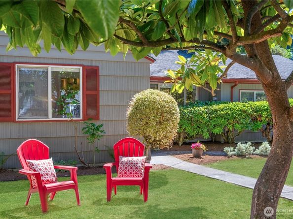 109 NW 156th Street, Shoreline WA 98177