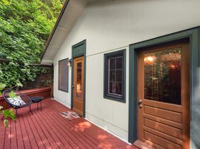 10915 103rd Avenue SW, Vashon WA 98070