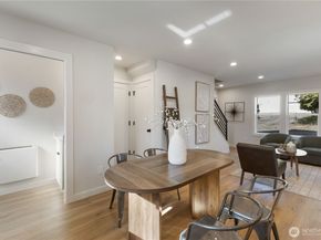 9620 Lindsay Place S, Seattle WA 98118