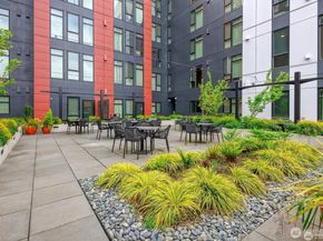 1085 103rd Avenue NE 526, Bellevue WA 98004