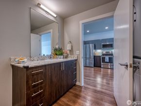 1085 103rd Avenue NE 526, Bellevue WA 98004