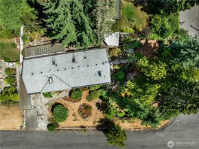 18806 2nd Avenue NW, Shoreline WA 98177