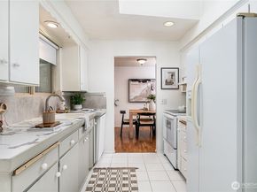 18806 2nd Avenue NW, Shoreline WA 98177