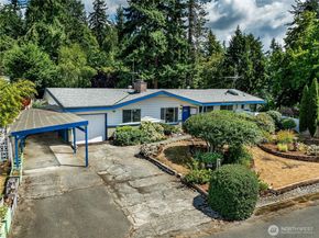18806 2nd Avenue NW, Shoreline WA 98177