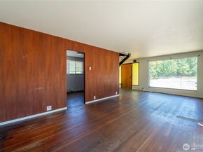 8723 7th Avenue S, Seattle WA 98108