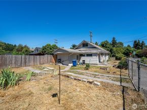 8723 7th Avenue S, Seattle WA 98108