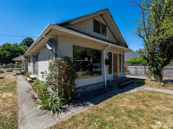 8723 7th Avenue S, Seattle WA 98108