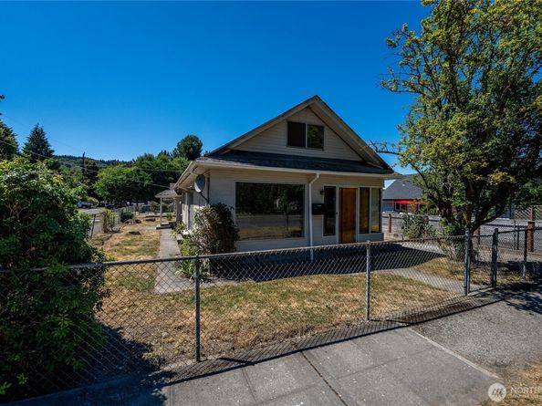 8723 7th Avenue S, Seattle WA 98108