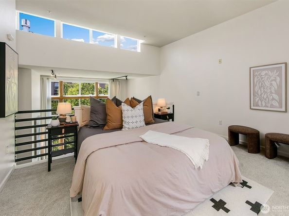 1812 19th Avenue 306, Seattle WA 98122