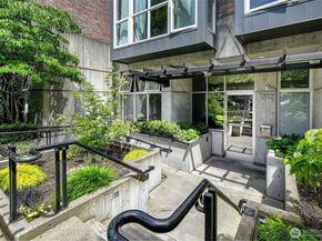 1812 19th Avenue 306, Seattle WA 98122