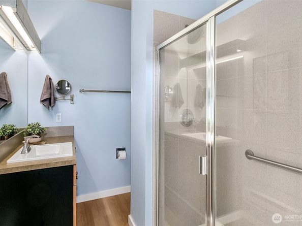 1812 19th Avenue 306, Seattle WA 98122
