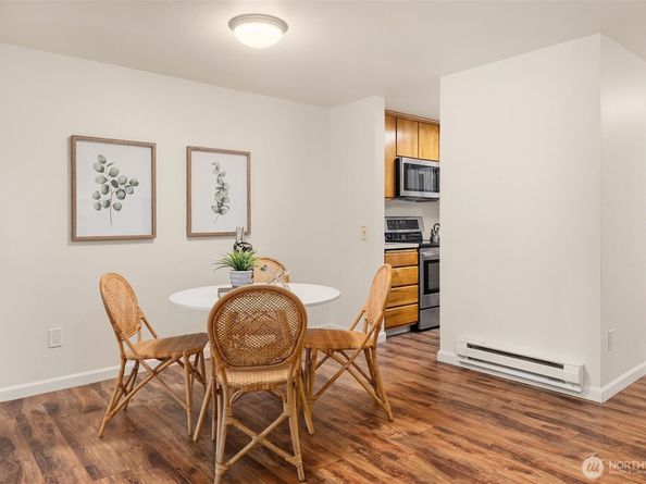 10037 NE 138th Place D7, Kirkland WA 98034