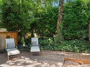 10037 NE 138th Place D7, Kirkland WA 98034