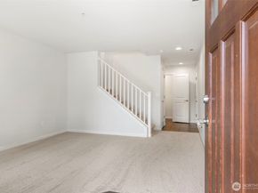 21270 40th Way S, SeaTac WA 98198