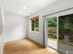 21270 40th Way S, SeaTac WA 98198