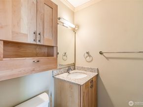 1800 Taylor Avenue N 305, Seattle WA 98109