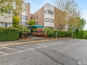 1800 Taylor Avenue N 305, Seattle WA 98109