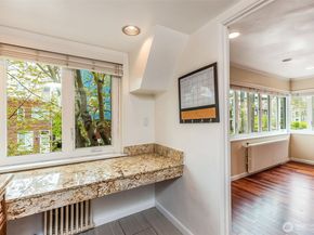 1800 Taylor Avenue N 305, Seattle WA 98109