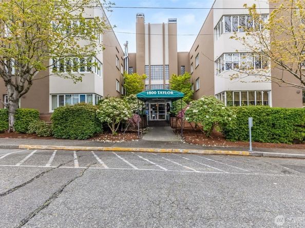 1800 Taylor Avenue N 305, Seattle WA 98109